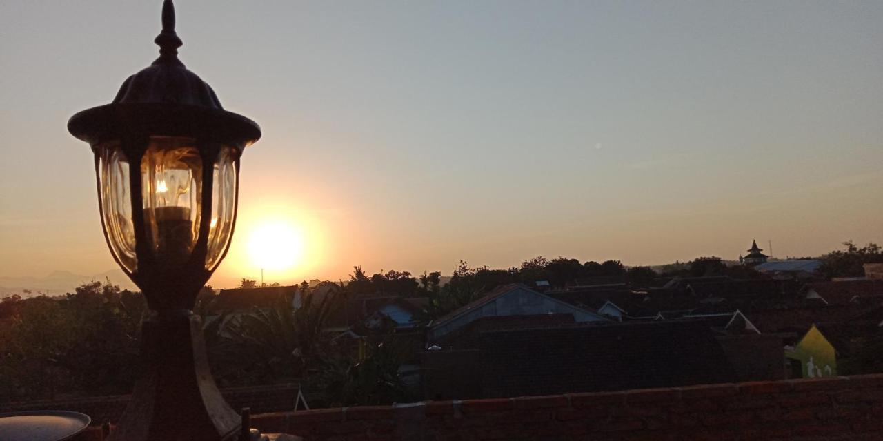 Cheap Inn Banyuwangi Banyuwangi  Zewnętrze zdjęcie