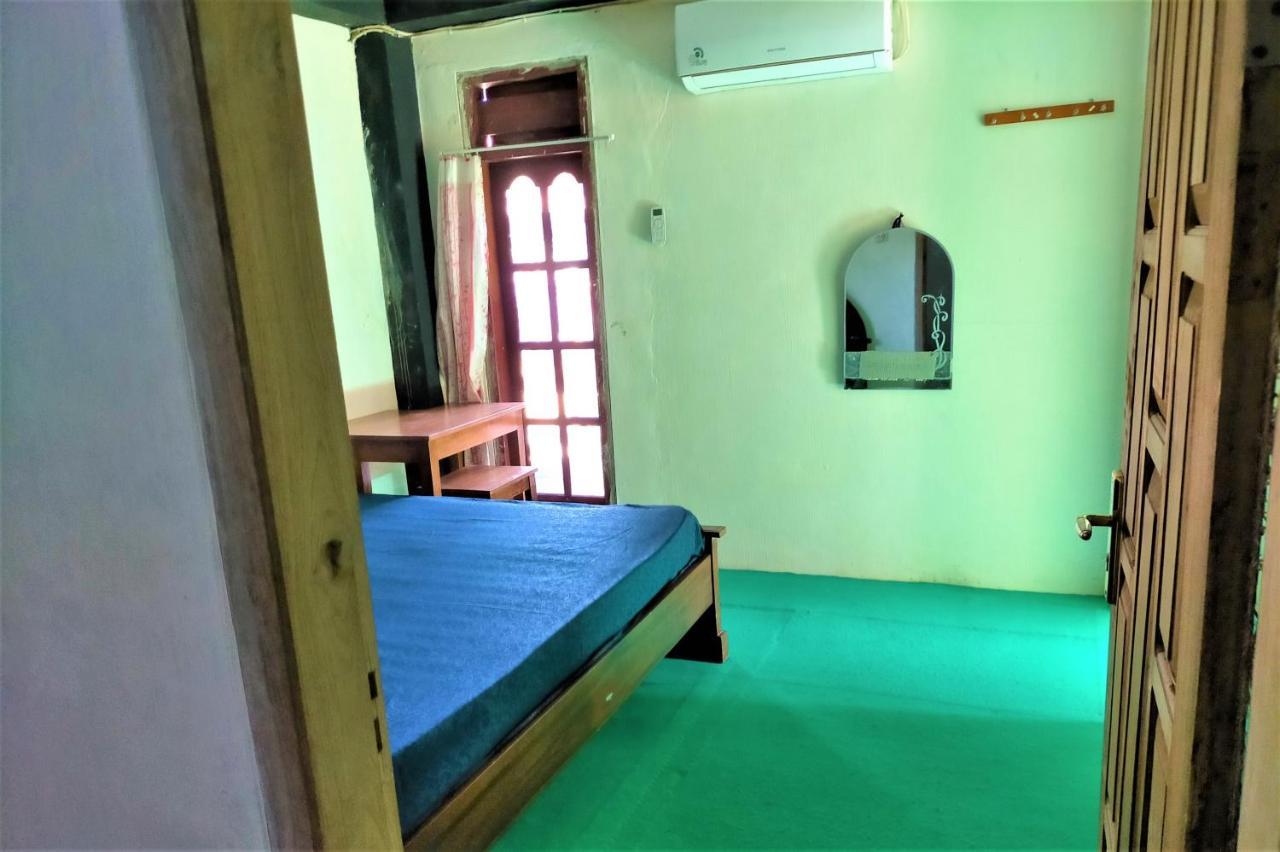 Cheap Inn Banyuwangi Banyuwangi  Zewnętrze zdjęcie
