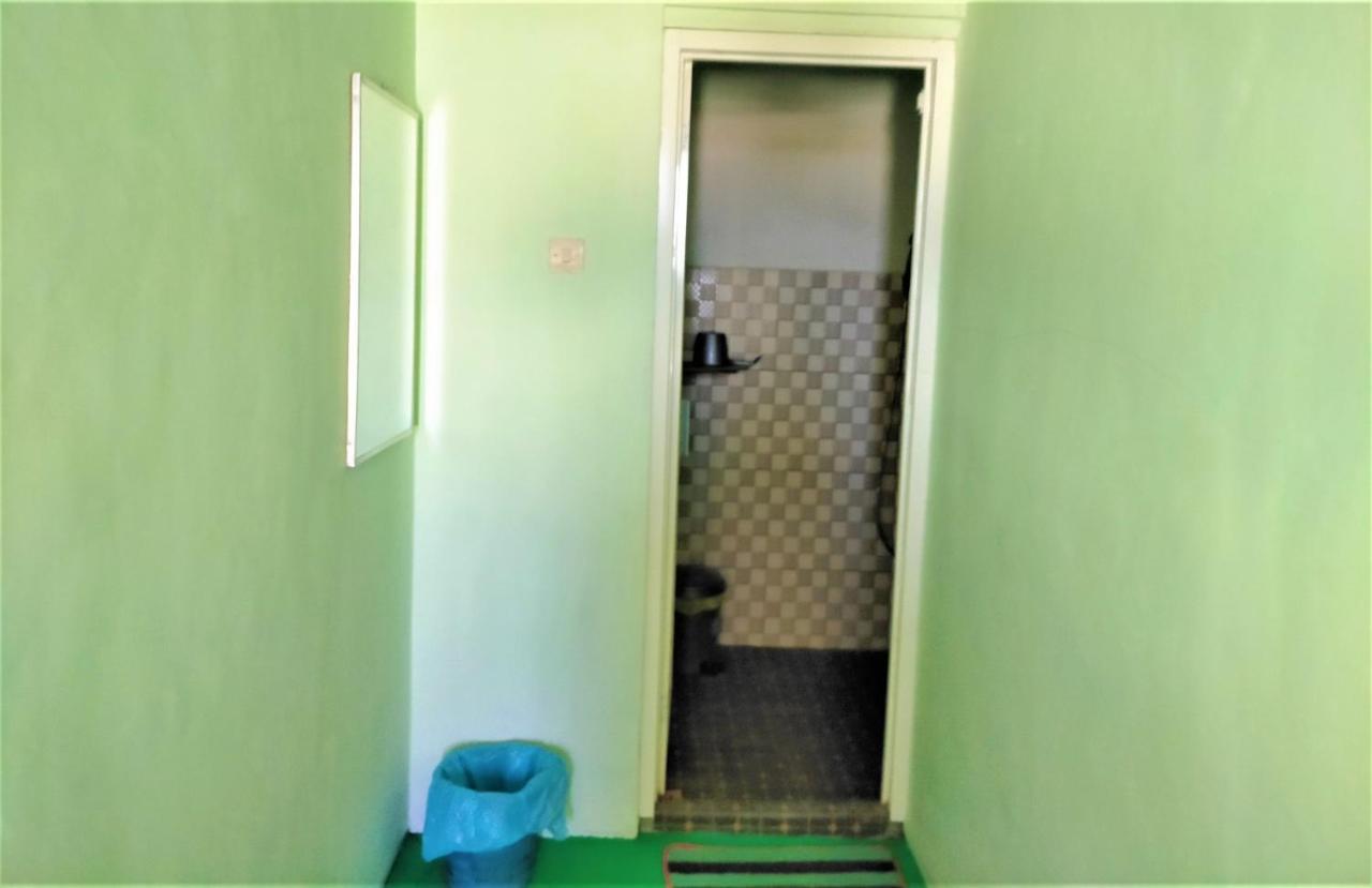 Cheap Inn Banyuwangi Banyuwangi  Zewnętrze zdjęcie